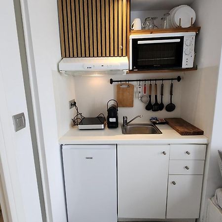Euphoria Suites & Deluxe Studios Fira  Eksteriør bilde