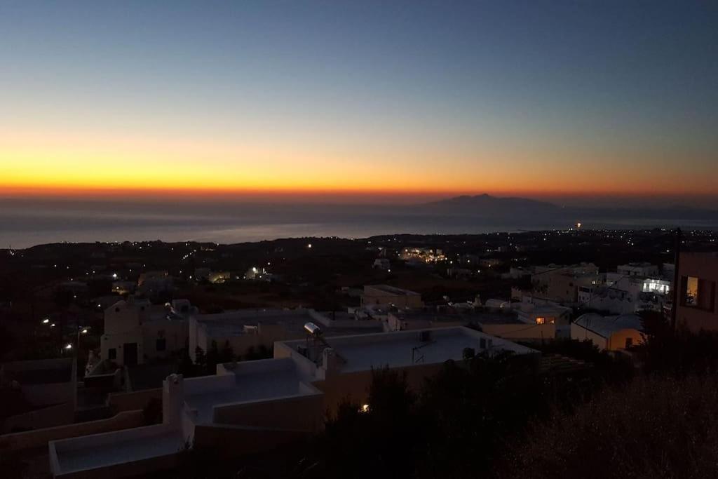 Euphoria Suites & Deluxe Studios Fira  Eksteriør bilde