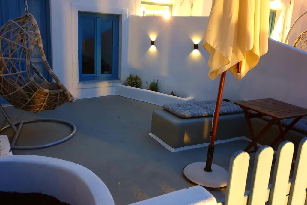 Euphoria Suites & Deluxe Studios Fira  Eksteriør bilde