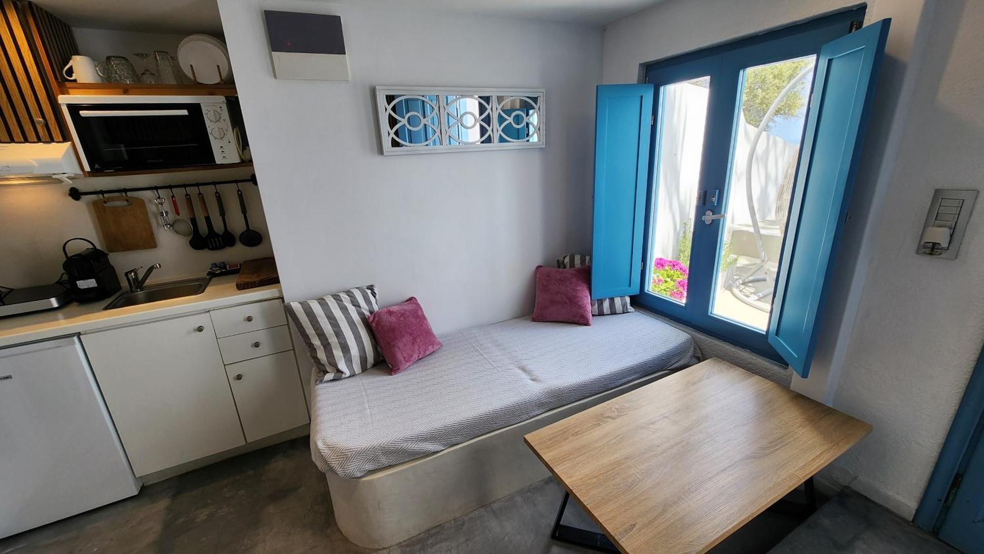 Euphoria Suites & Deluxe Studios Fira  Eksteriør bilde