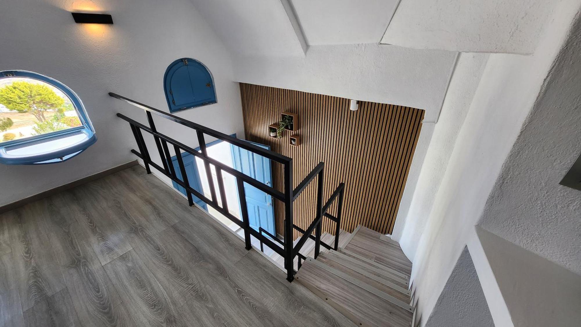 Euphoria Suites & Deluxe Studios Fira  Eksteriør bilde