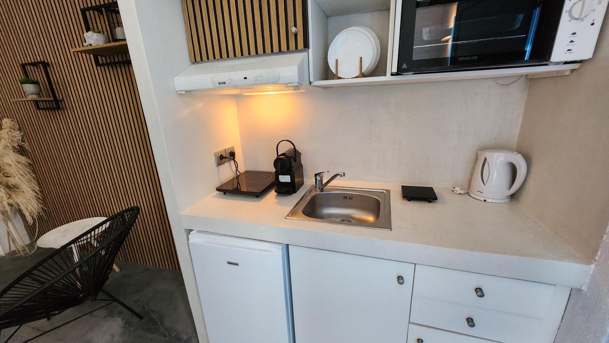 Euphoria Suites & Deluxe Studios Fira  Eksteriør bilde