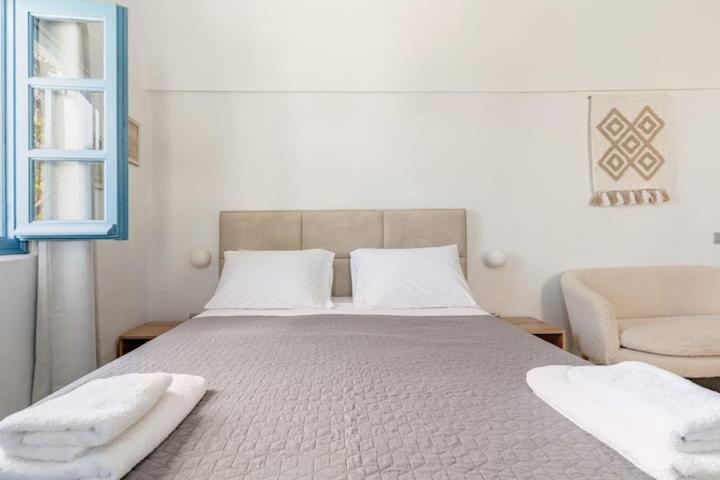 Euphoria Suites & Deluxe Studios Fira  Eksteriør bilde
